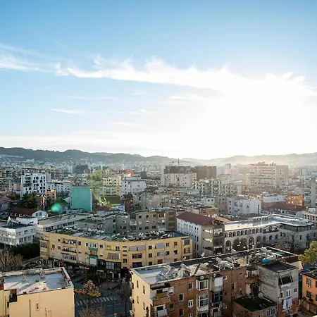 Appartement Quiet 1-bedroom New Building With View